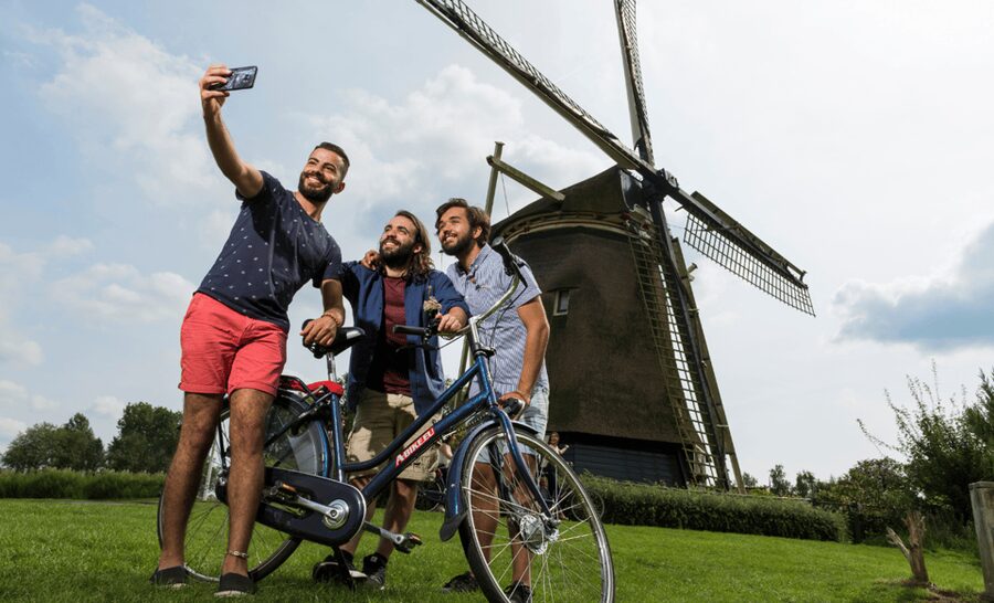 Rent a bike in Amsterdam | 1, 2, 3+ hours - Should you rent an A-Bike in Amsterdam?