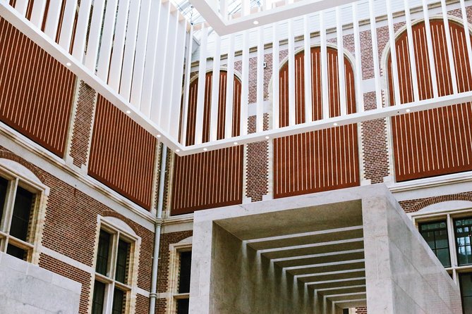Rijksmuseum & Amsterdam City Center Semi-Private Tour 12ppl Max - Narrow houses, merchant power, and the canal belt