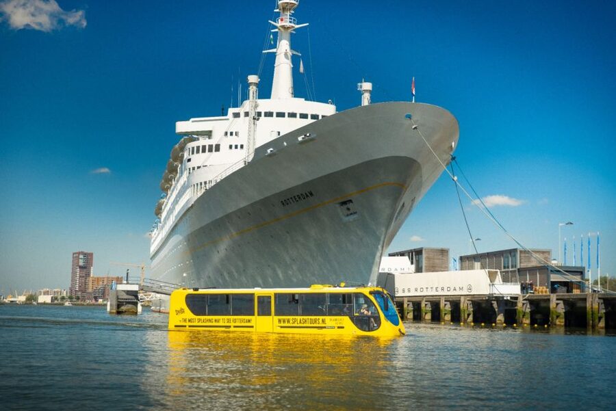 Rotterdam: 1-Hour Sightseeing Splash Tour - The road portion: a quick look at Rotterdam