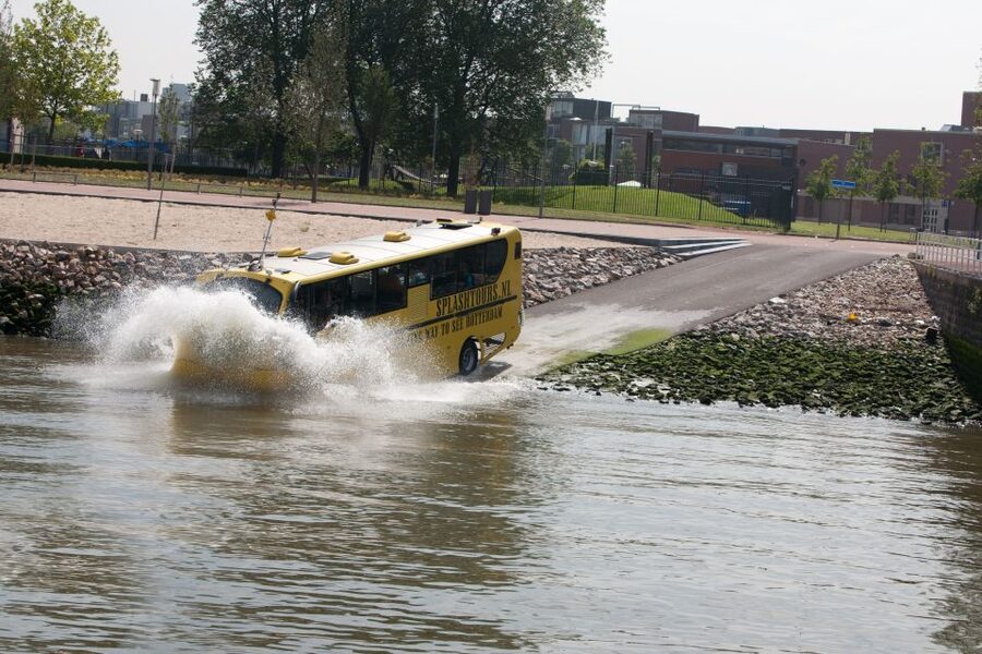 Rotterdam: 1-Hour Sightseeing Splash Tour - Practical advice for a smoother ride