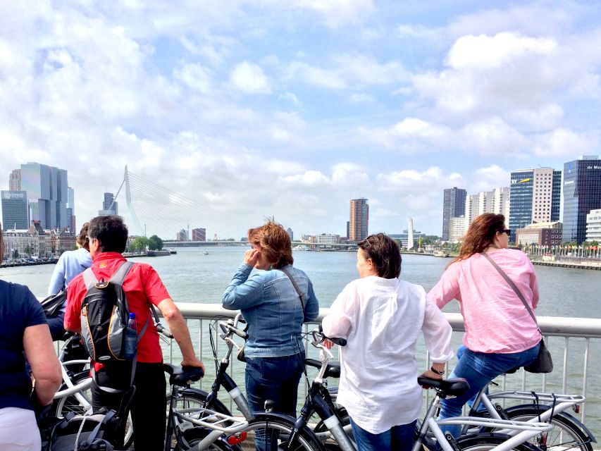 Rotterdam: 2.5-Hour Highlights Bike Tour - Why a bike is the right way to meet Rotterdam
