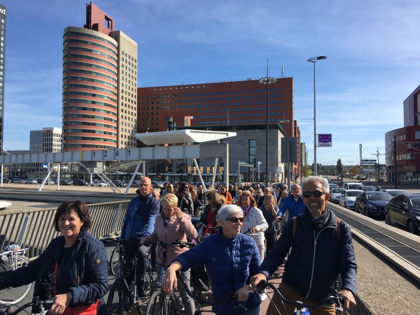 Rotterdam: 2.5-Hour Highlights Bike Tour - The coffee stop and the tour’s relaxed pace