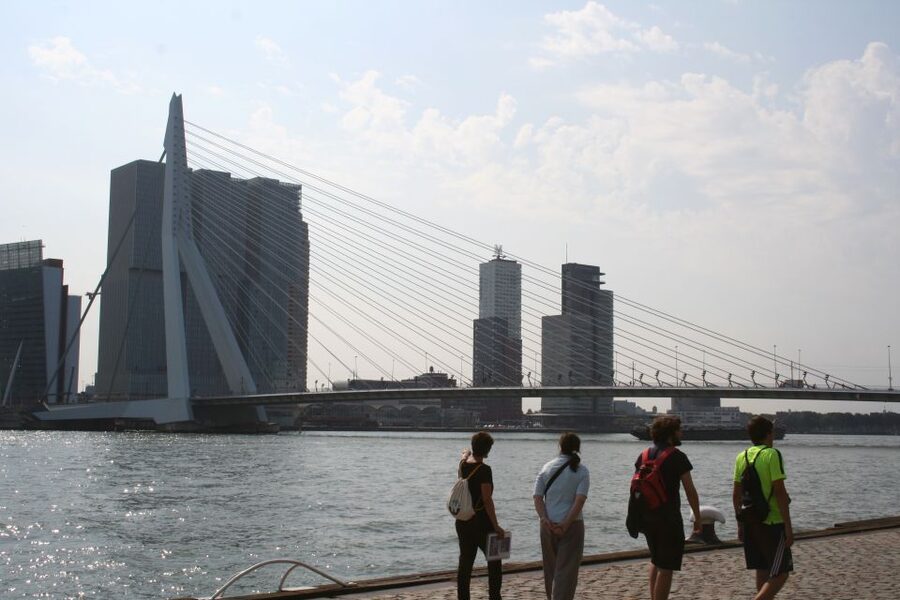 Rotterdam: Architectural Highlights Guided Walking Tour - City Hall, Sint Laurens church, and old Rotterdam