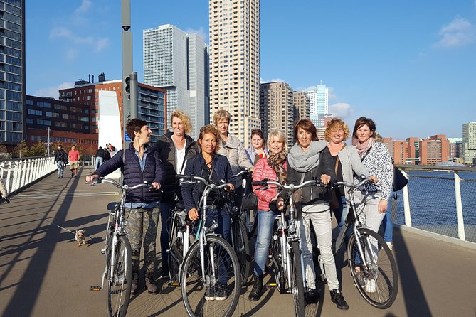 Rotterdam Bike Tour - all the Highlights - Markthal: more than a quick food stop