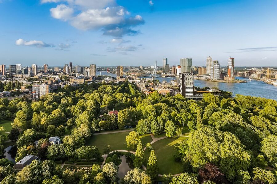 Rotterdam: Euromast Lookout Tower Ticket - Arriving at Rotterdam’s most famous tower