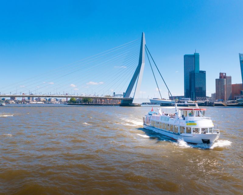 Rotterdam: Harbor Cruise with Live Guide - RDM and the Onderzeebootloods