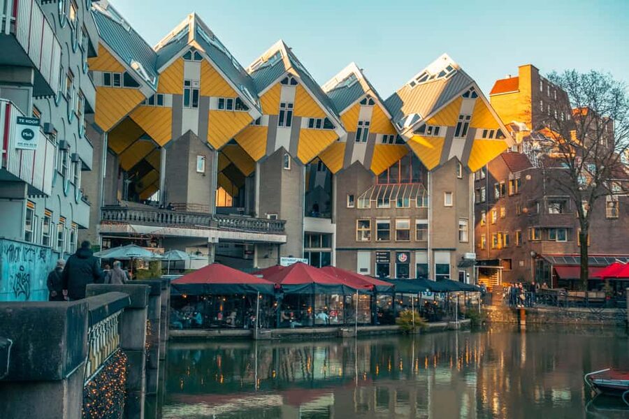 Rotterdam: Highlights & Gems Walking Tour with Dutch Local - Key points at a glance