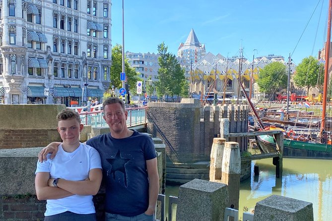 Rotterdam Highlights & Spies: Interactive City Game - A city walk with a mission attached