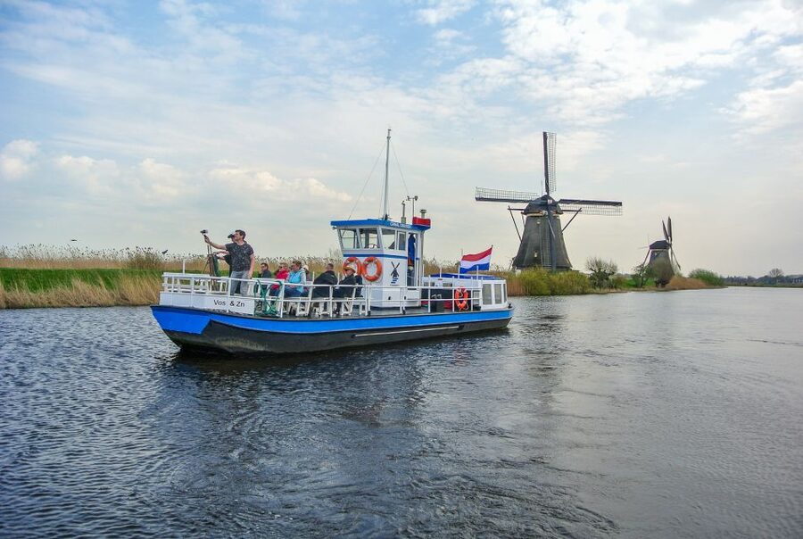 Rotterdam: Kinderdijk UNESCO World Heritage Entry Ticket - See the machinery at Nederwaard Museum Mill