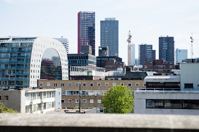 Rotterdam Rooftop tour - Hofbogen: A Two-Kilometer Rooftop Park