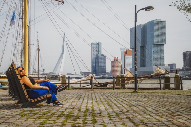 Rotterdam Walk: Hilights, Gems, Architecture & WWII | 2 or 3hrs - Erasmus Bridge and Rotterdam’s wartime story