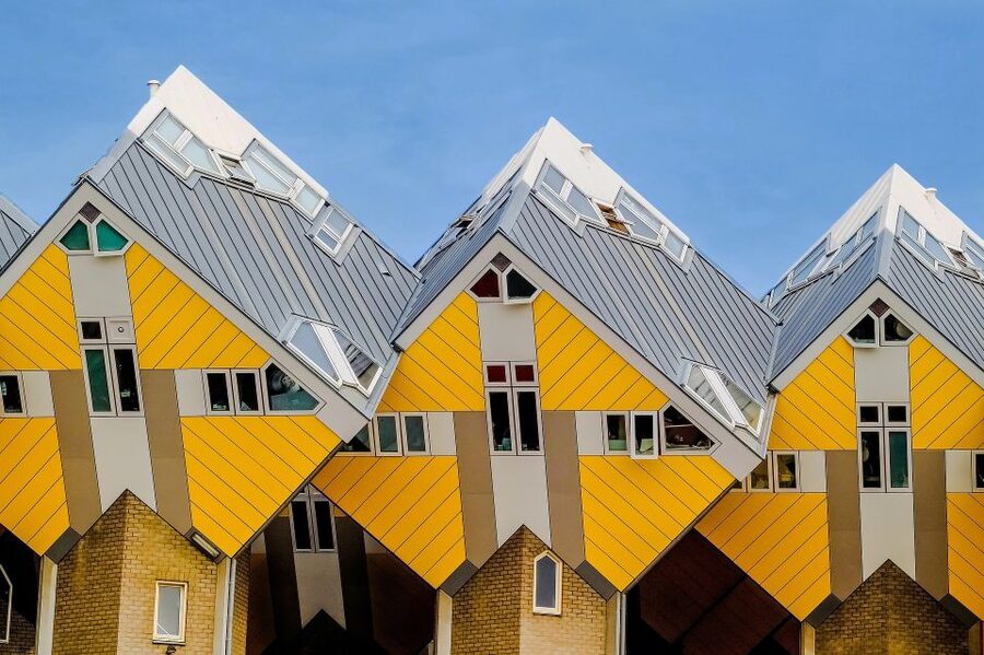 Rotterdam Walking Tour and Harbor Cruise - The old town hall and Laurens Church provide the historical anchors