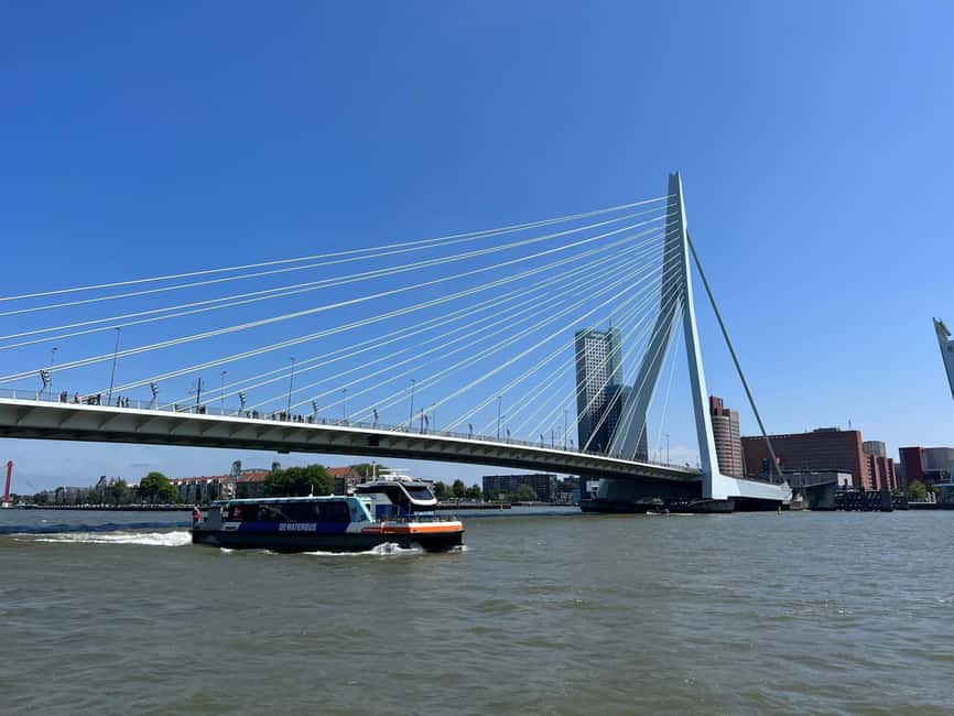Rotterdam: Waterbus Ticket to Dordrecht and/or Kinderdijk - Line 21 to Kinderdijk and its windmills