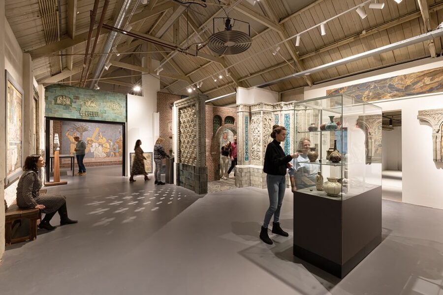 Royal Delft: Delftblue Factory and Museum - Who will enjoy Royal Delft most?