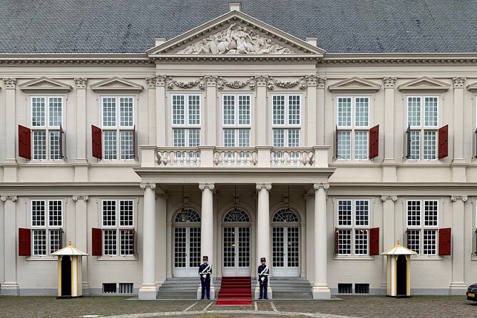 Royal The Hague Private Guided Walking Tour - ’t Goude Hooft and an old tavern’s practical history