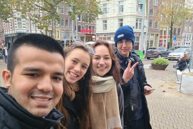 Rude Bastards Tour of Amsterdam (CYHIT) - A funny introduction at Centraal Station