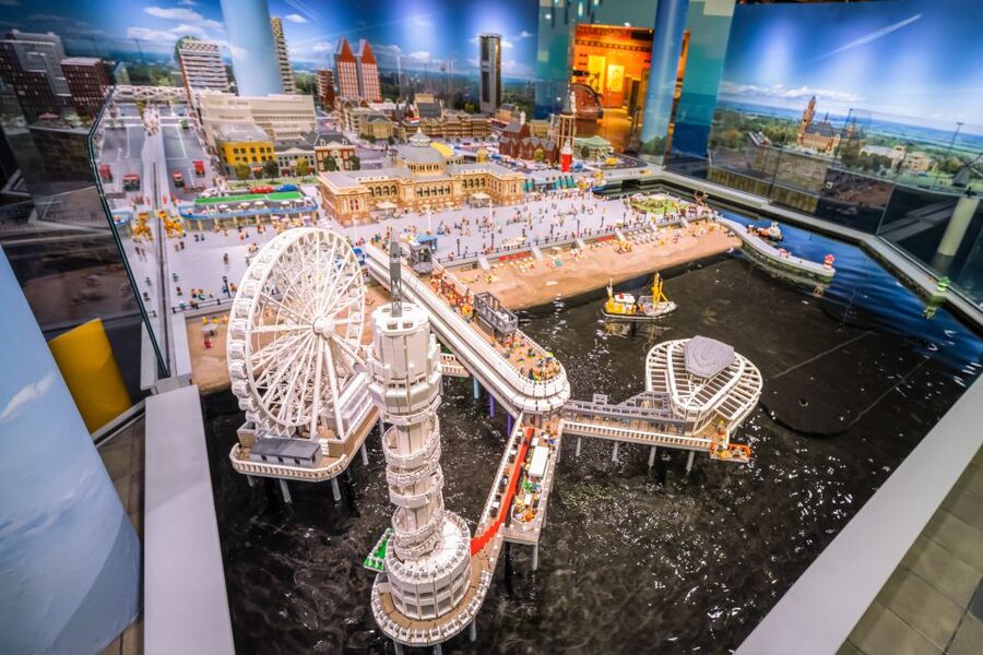 Scheveningen: LEGOLAND® Discovery Centre Entry Ticket - The 4D Cinema and a Break at the Café