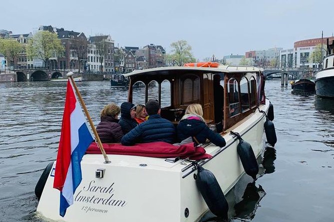 Small-Group Luxury Canal Cruise with Local Skipper - Starting near Singel 250