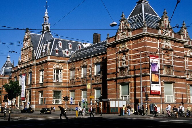 Stedelijk Museum Amsterdam: Modern and Contemporary Art - Erwin Olaf: Freedom through March 1, 2026