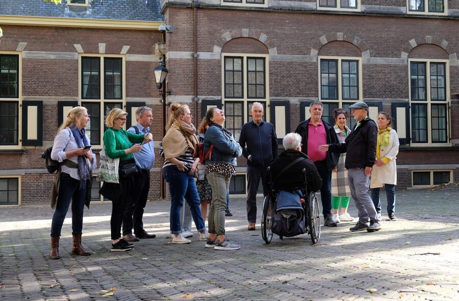 The Hague: City Walking Tour - Walking Lange Voorhout, The Netherlands’ Grand Avenue