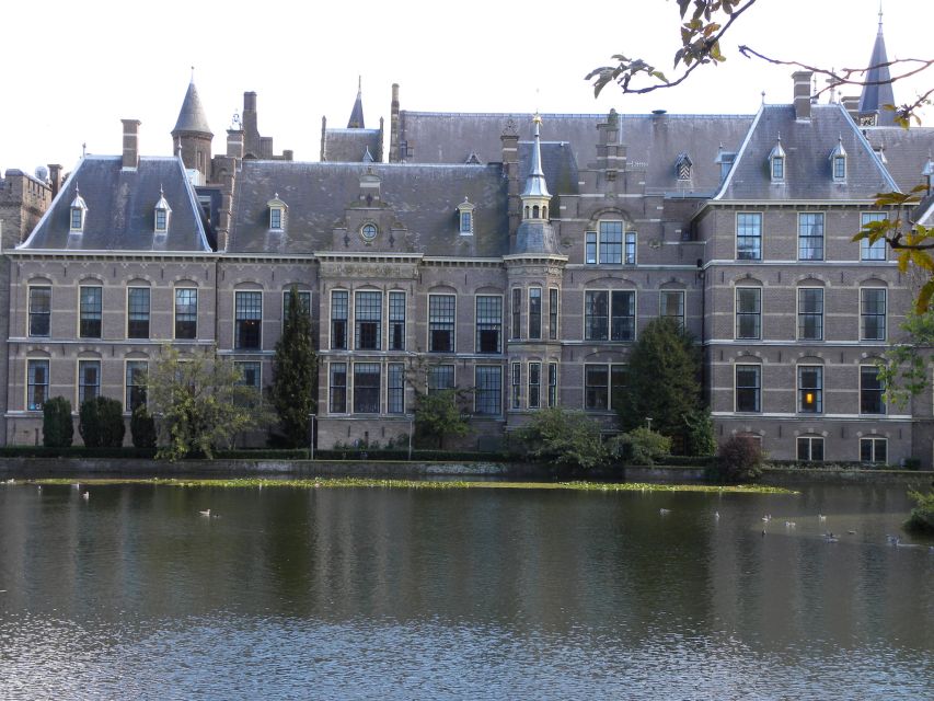 The Hague: Old City Private Walking Tour - Political stories that make the buildings matter