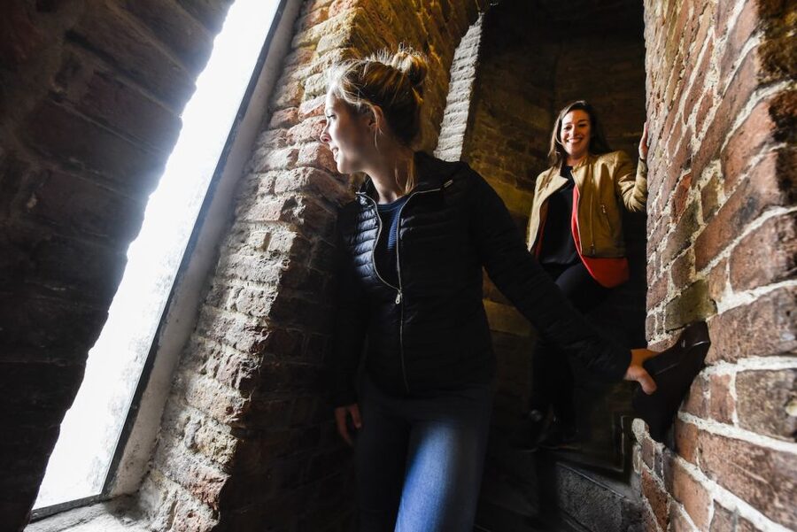 Utrecht: Dom Tower Entry Ticket and Guided Tour - The first part of the climb