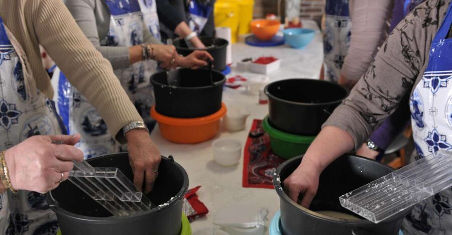 Volendam: 2.5-Hour Cheesemaking Workshop & Clog Making Tour - A practical lesson in Dutch wooden shoes