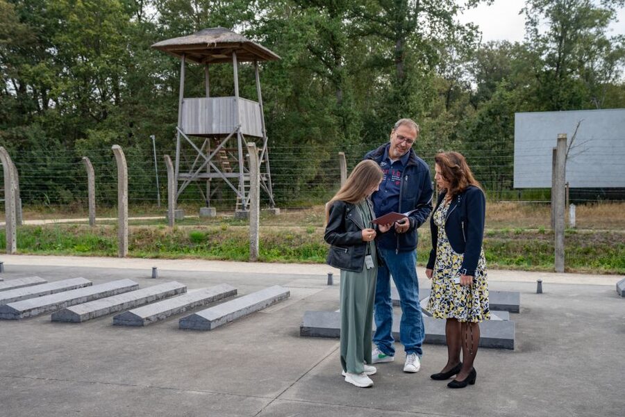 Vught: National Monument Concentration Camp Entry Ticket - Barrack 1B and the reconstructed barracks