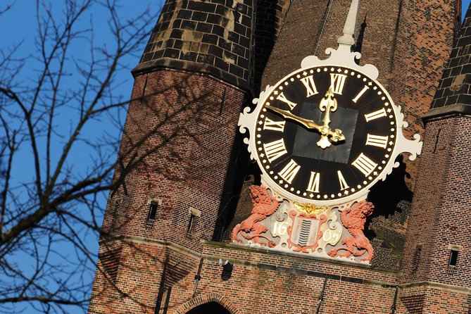 Walking Tour of Delft - The City of Orange and Blue - Vermeer without turning the walk into a lecture