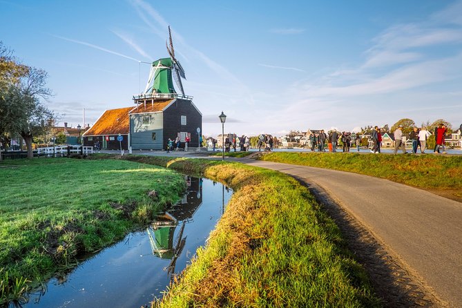 Windmill Tour from Amsterdam, Including Volendam & Marken - Marken and the wooden-shoe workshop