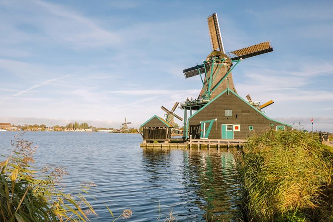Windmill Tour from Amsterdam, Including Volendam & Marken - Should you book the windmill tour?