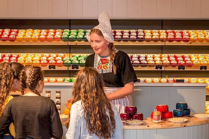 Windmills Country side tour Zaanse Schans-Cheesefactory-Volendam - Is $408.50 Good Value for a Group?