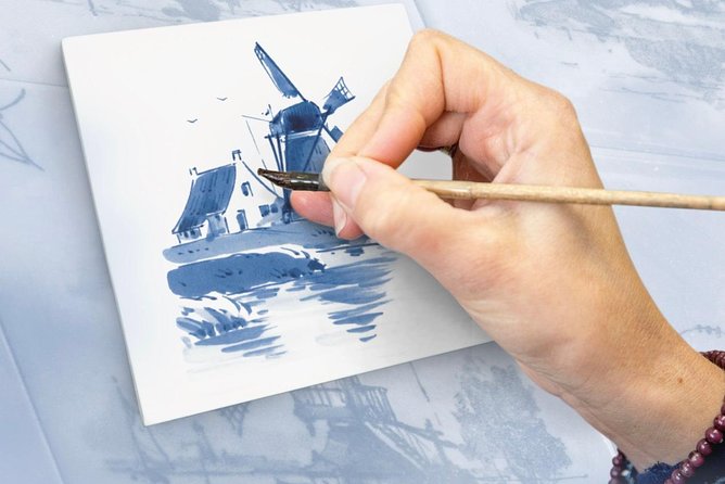 Workshop 'Paint your own Delft Blue Tile!' - Why painting a Delft blue tile is worth your afternoon