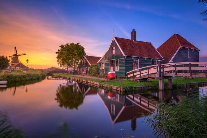 Zaanse Schans and Cheese Tasting Guided Tour from Amsterdam - Why Zaanse Schans makes an easy Amsterdam escape