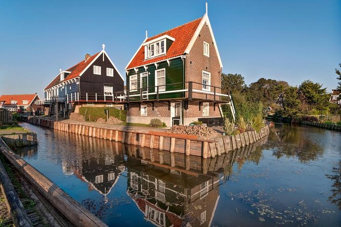 Zaanse Schans, Edam, Volendam and Marken Tour - Volendam: the most flexible stop for lunch
