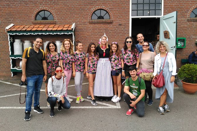 Zaanse Schans, Edam, Volendam and Marken Tour - Edam: a pretty town and the day’s best tasting