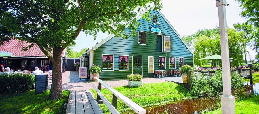 Zaanse Schans: Pancake Restaurant Visit - Why this small meal stop works at Zaanse Schans