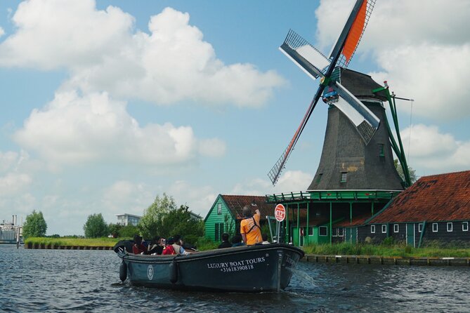 Zaanse Schans Windmill Cruise - UNESCO Windmills With Live Guide - Weather, timing, and the practical details