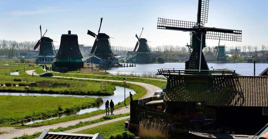 Zaanse Schans: Windmill & Museum Entry Ticket w/ Audio Guide - Why Zaanse Schans feels different from a postcard stop