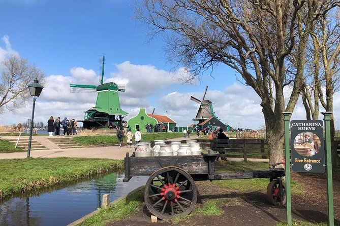 Zaanse Schans windmill tour with Italian guide - Why Zaanse Schans Works as an Amsterdam Side Trip
